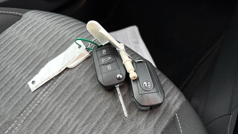 Vauxhall Corsa 1.2 Design 5dr Petrol Hatchback